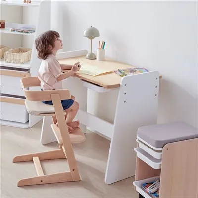 Chèz segondè ak chèz tibebe ki fèk fèt